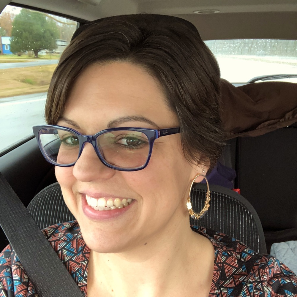 Meet your Posher, Jenifer
